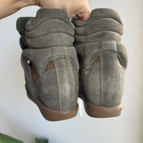 Authentic Isabel Marant Bekett Wedge Sneakers – Khaki Taupe Suede ¦ Best Deal - Image 2