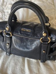 Authentic Miu Miu Vitello Lux Bow Mini Bag – Black