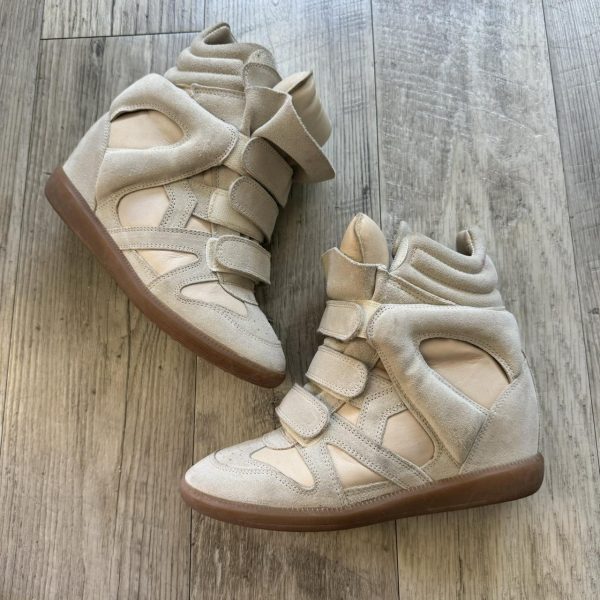 Isabel Marant Women's Cream and Tan Trainers ¦ Best Deal - Image 1