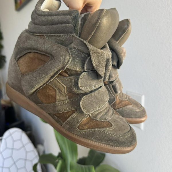 Authentic Isabel Marant Bekett Wedge Sneakers – Khaki Taupe Suede ¦ Best Deal - Image 1