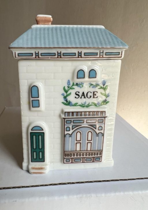 Lenox Spice Village Vintage 1989 Complete Set of 24 Houses with Rack. No Chips