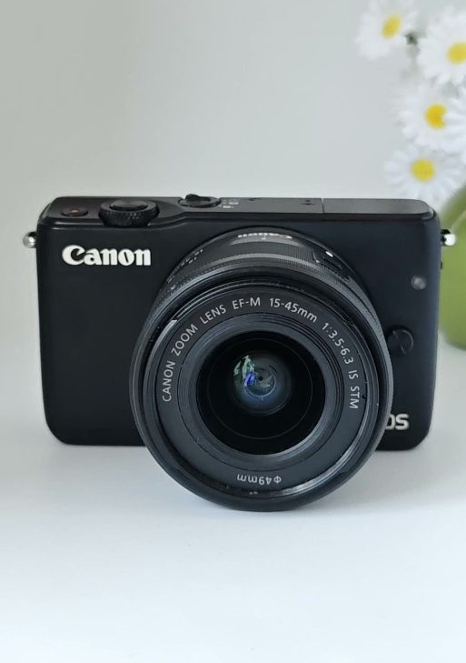 Canon EOS M10 Mirrorless Digital Camera 18.0MP with EF-M 15-45mm Lens Black