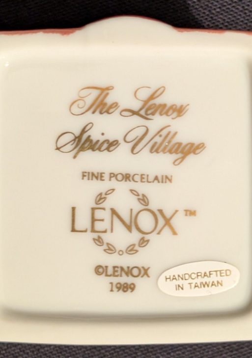 1989 LENOX Spice Village  Porcelain Complete Set (24) Wooden Display Rack "NICE"