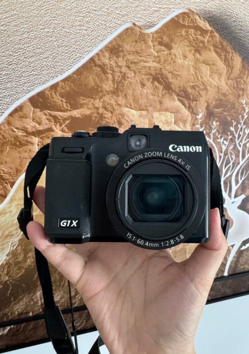 Canon PowerShot G1 X 14.3MP Digital Camera English W/Charger, Battery, SD Card